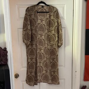 Niay Floral Beige and Brown Kimono